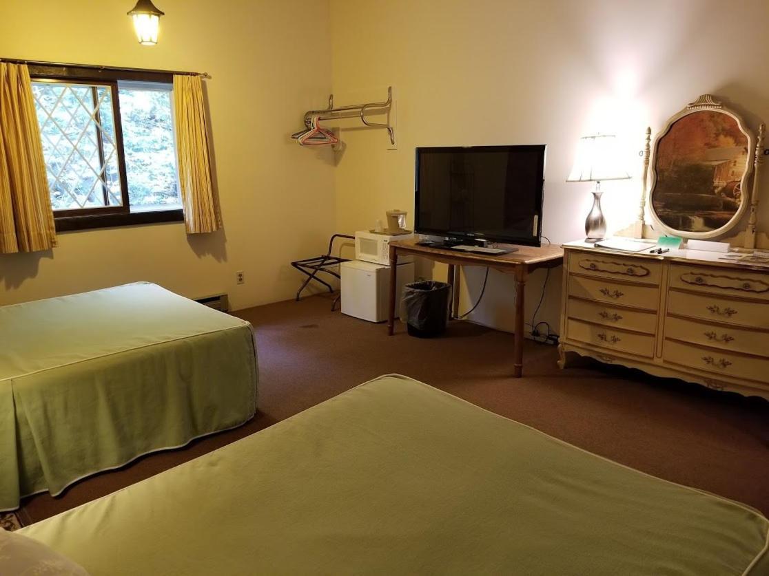 Kancamagus Swift River Inn Albany Δωμάτιο φωτογραφία
